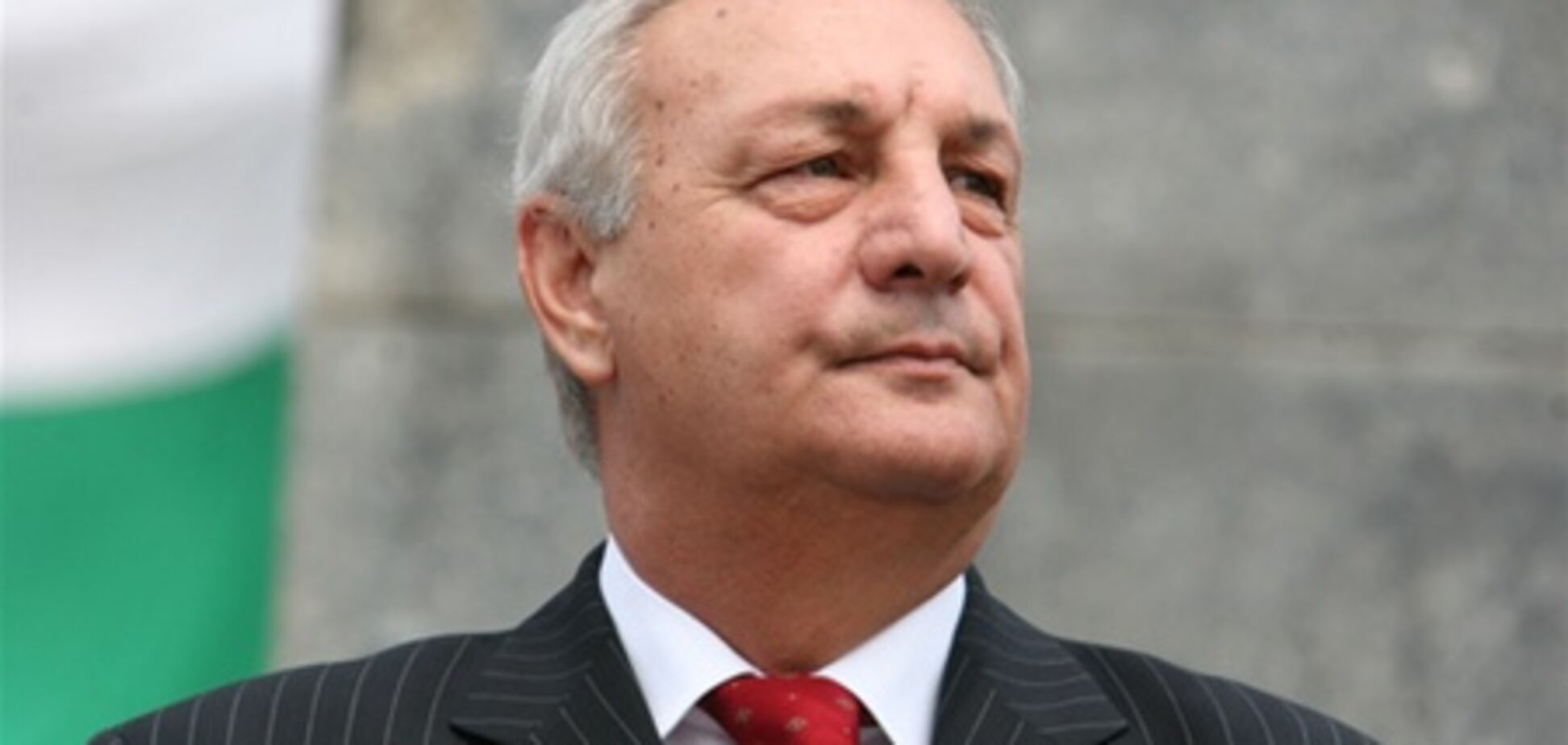 На пост президента Абхазии претендуют три кандидата