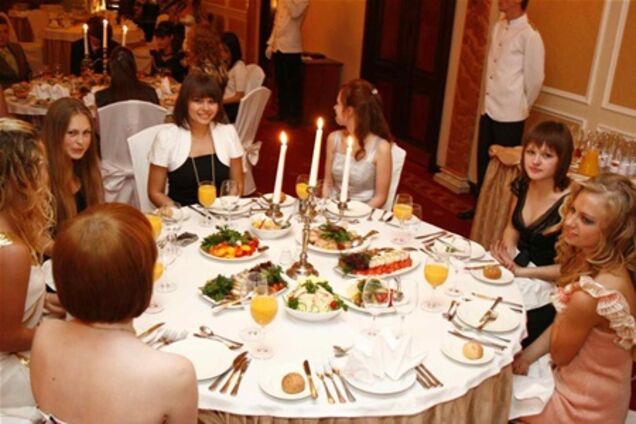 Міліція готується зустрічати світанок з випусниками