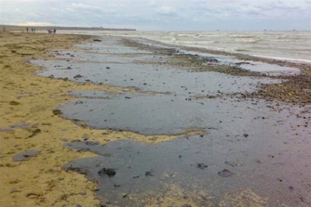 Одещина. Пляжі очистили від нафтопродуктів