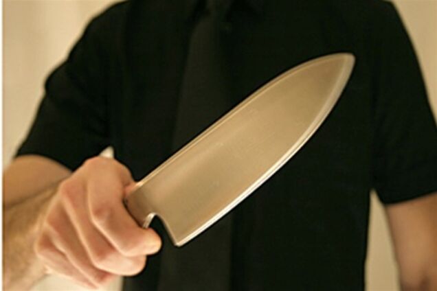 Женщина отрезала насильнику пенис и сдала его милиции