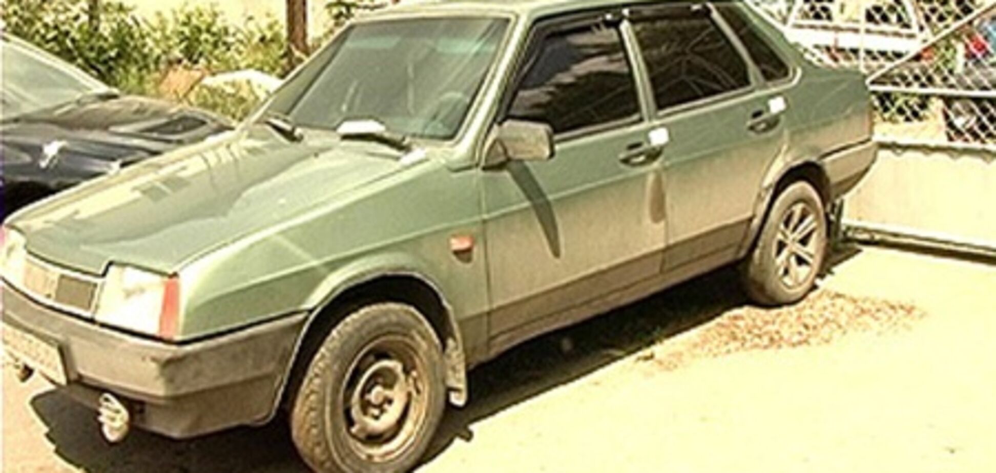 На автомобилях парни «накатались» на уголовное дело