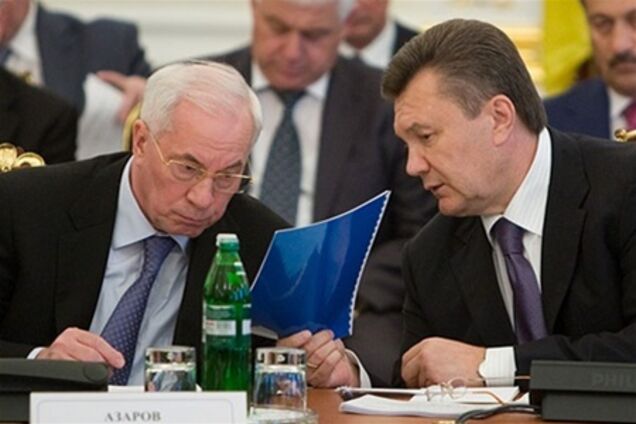 Янукович потребовал урезать расходы на празднование Дня Независимости