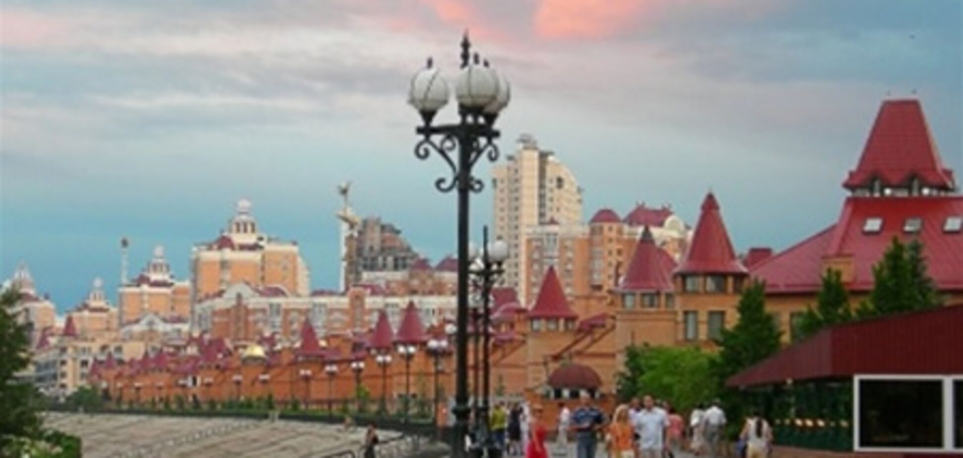 В Киеве горела Оболонская набережная