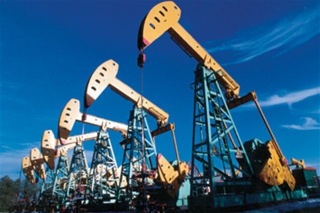 Мировые цены на нефть продолжили снижение