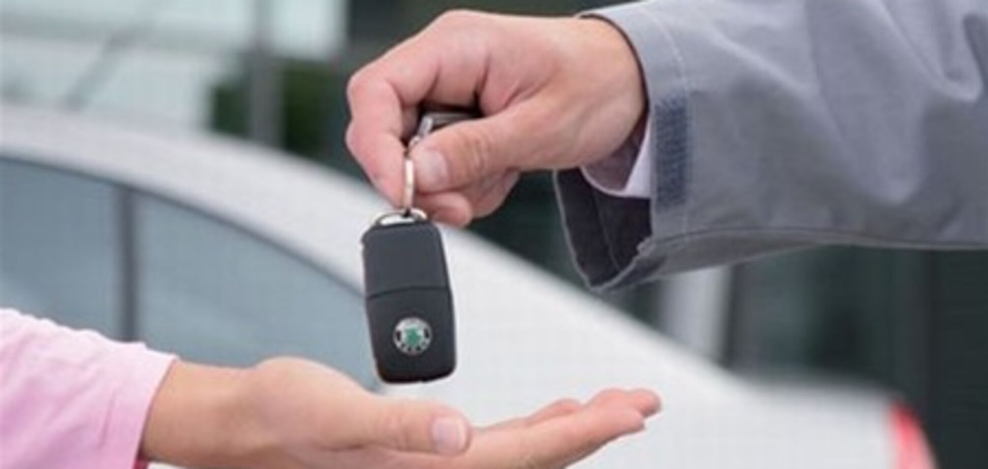 Новую машину можно будет зарегистрировать в ГАИ через Интернет