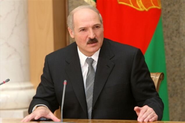 Лукашенко запустил ручное управление Беларусью