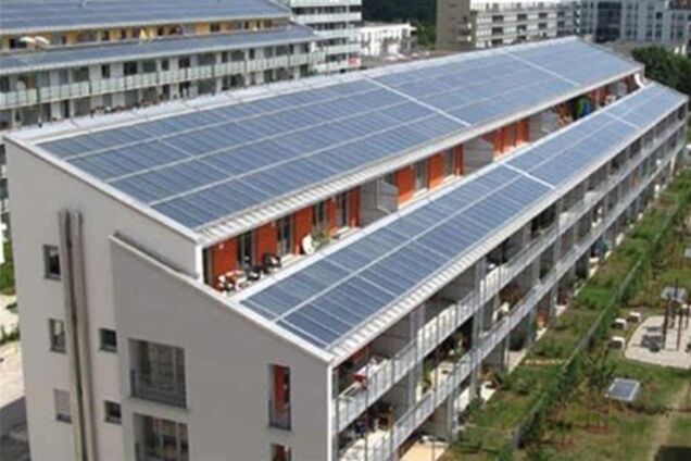 Горячую воду в киевском доме обеспечивает солнце