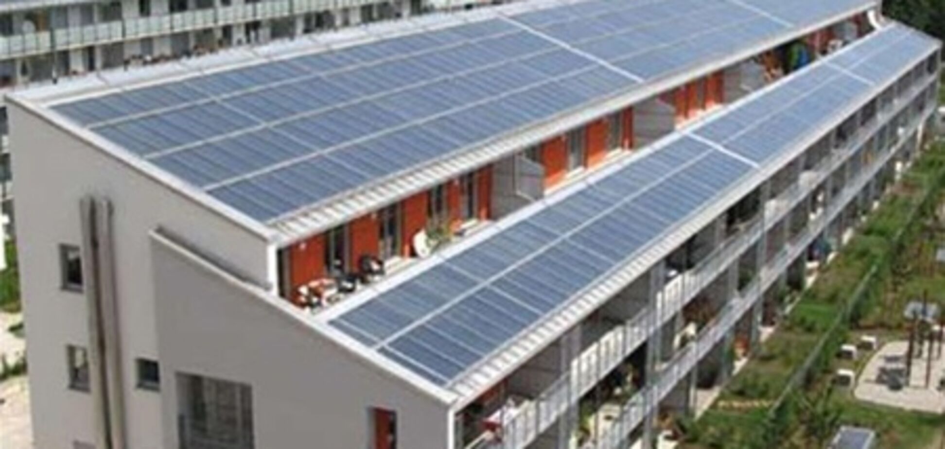 Горячую воду в киевском доме обеспечивает солнце