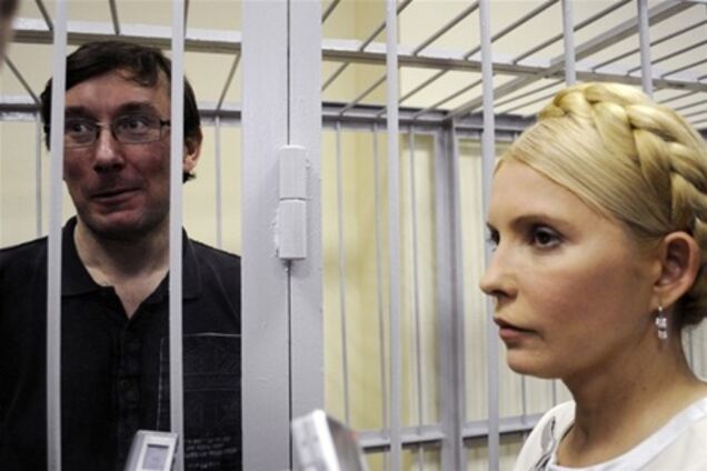 Європарламент став на захист Тимошенко і Луценка