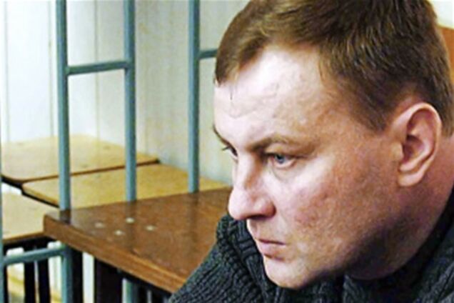 К месту гибели насильника чеченской девушки националисты носят цветы