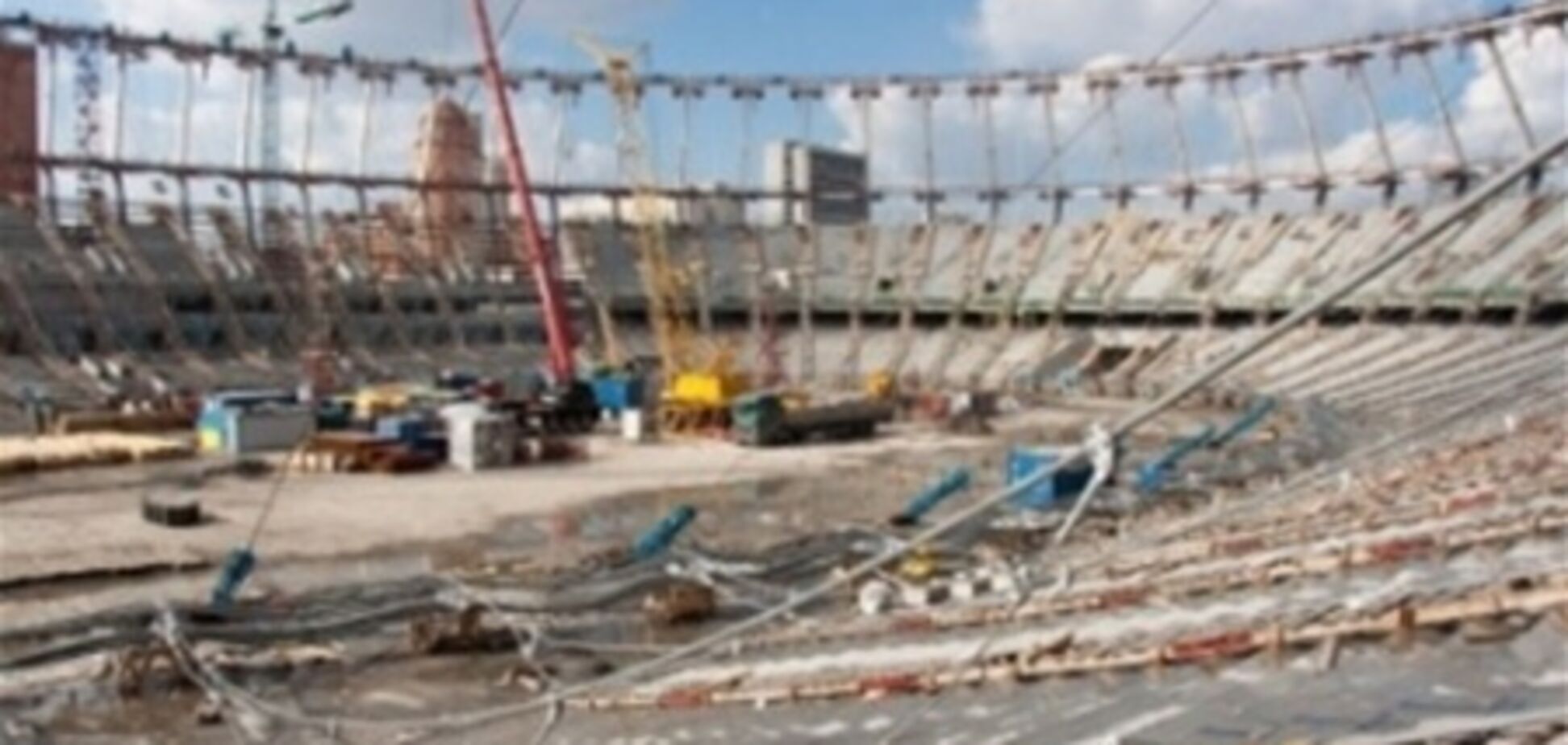 Самая зрелищная операция на НСК 'Олимпийский'