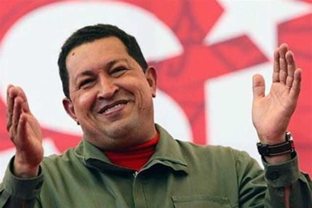 Уго Чавес лег на операционный стол