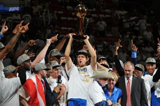 'Даллас Маверикс' впервые выиграл чемпионат НБА