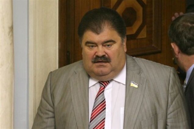 Поєднувати бізнес і політику - політичне безкультур'я - Бондаренко