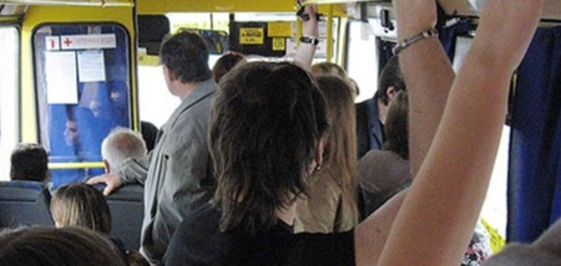 Общественный транспорт летом - испытание для пассажиров