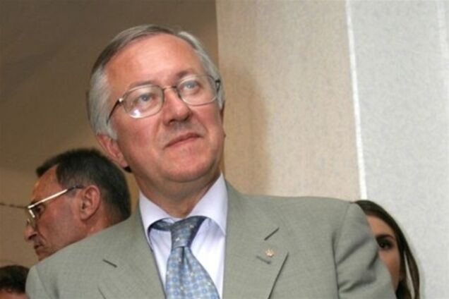 Тарасюк: Ющенко унижает Тимошенко, 'отрабатывая' госдачу