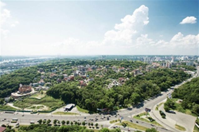 Київ з монумента 'Батьківщина-мати'