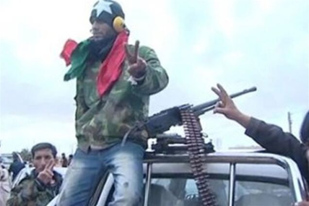 Лівійські повстанці зібрали бойового робота. Відео