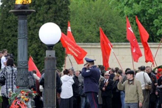 9 травня і 22 червня - під чужими знаменами