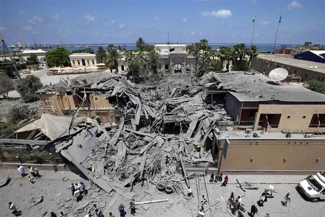 НАТО разбомбило парламент Ливии