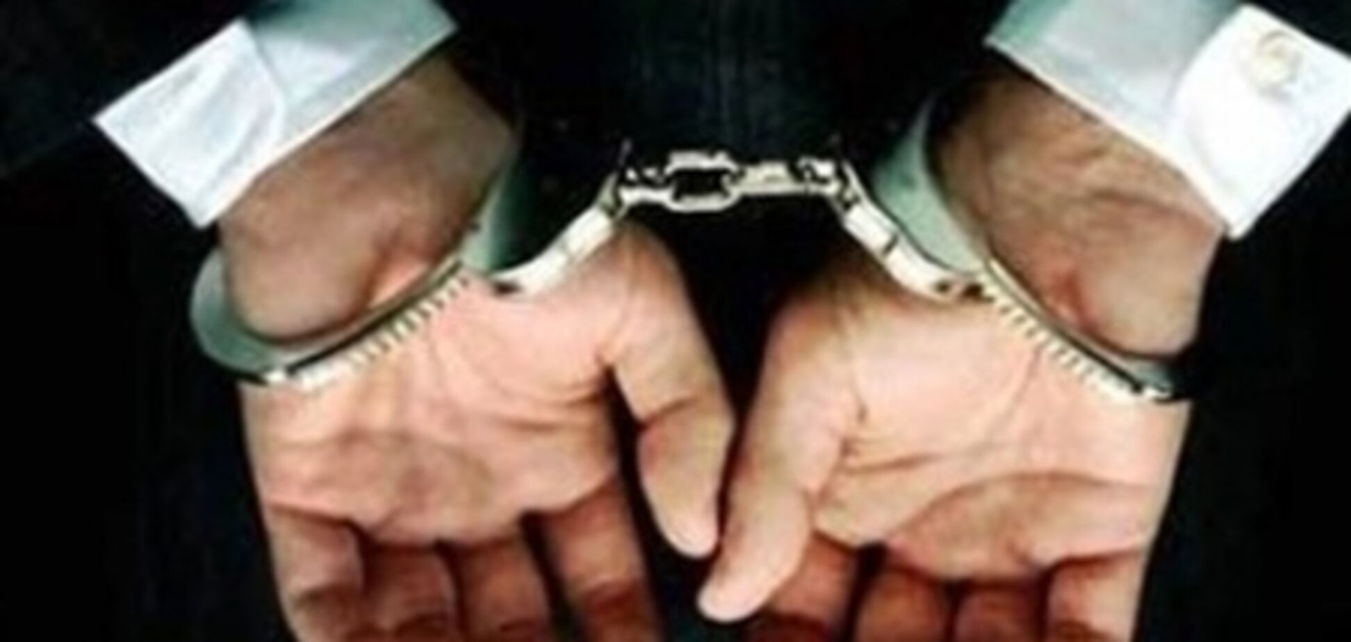 Налоговик попался на взятке в $50 тысяч