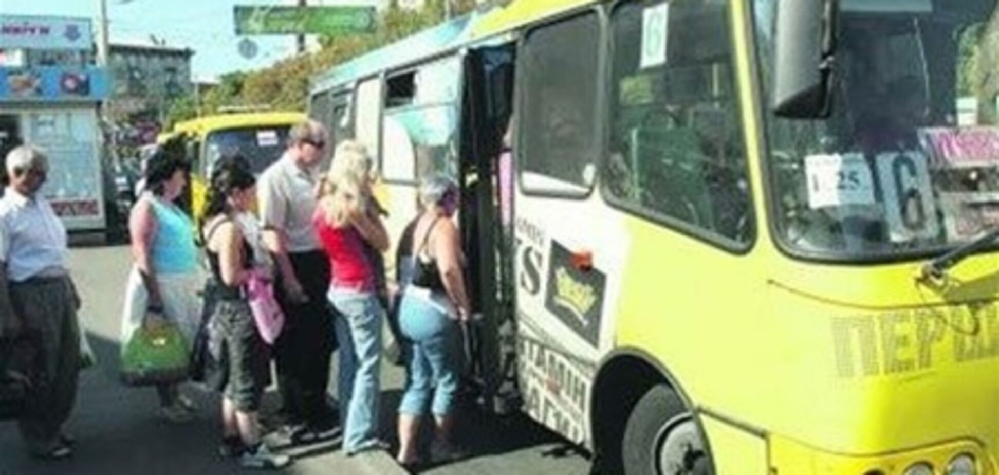 В Киеве общественный транспорт будет ходить реже