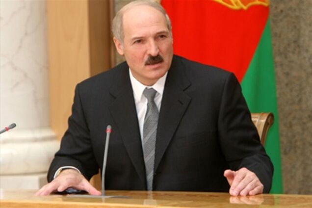 СМИ: Лукашенко пытается подавить социальную истерию репрессиями