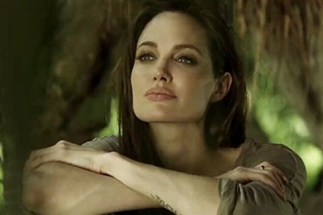Анджелина Джоли в необычной рекламе Louis Vuitton