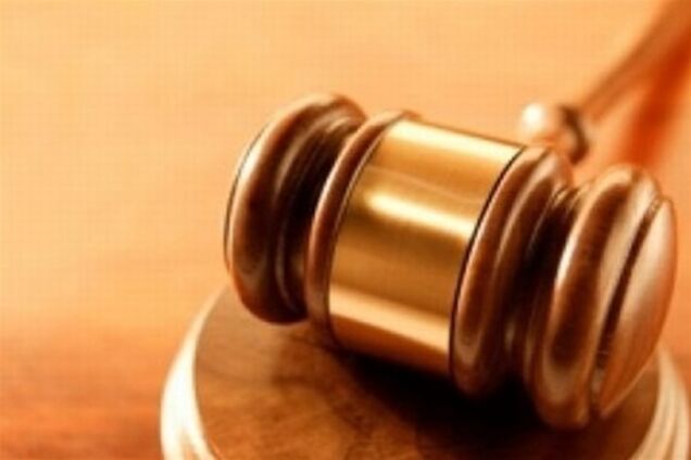 На 9-классников учителя подали в суд за срыв урока