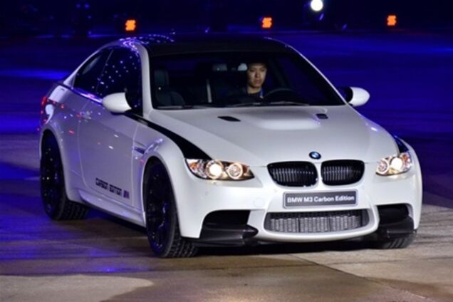 Немцы радуют китайцев: BMW M3 Carbon Edition для Поднебесной
