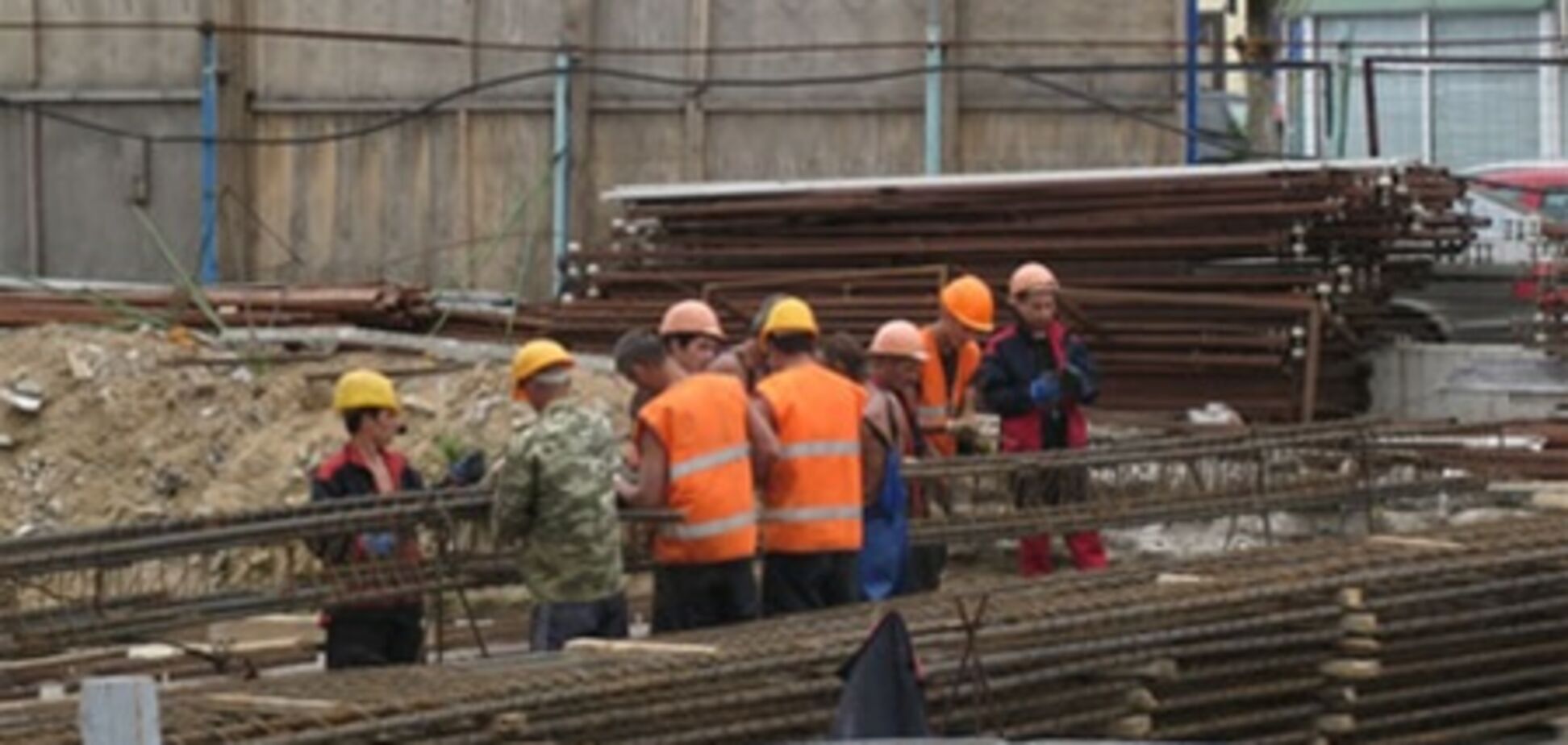 На стройках Москвы выявили 27 тысяч нарушений