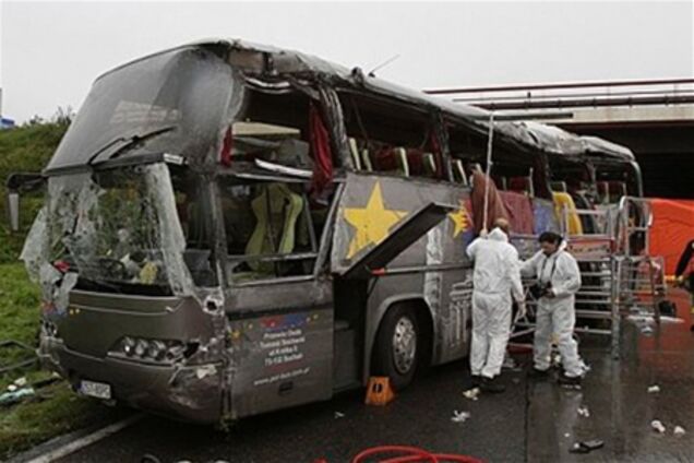 В Германии туристический автобус попал в ДТП