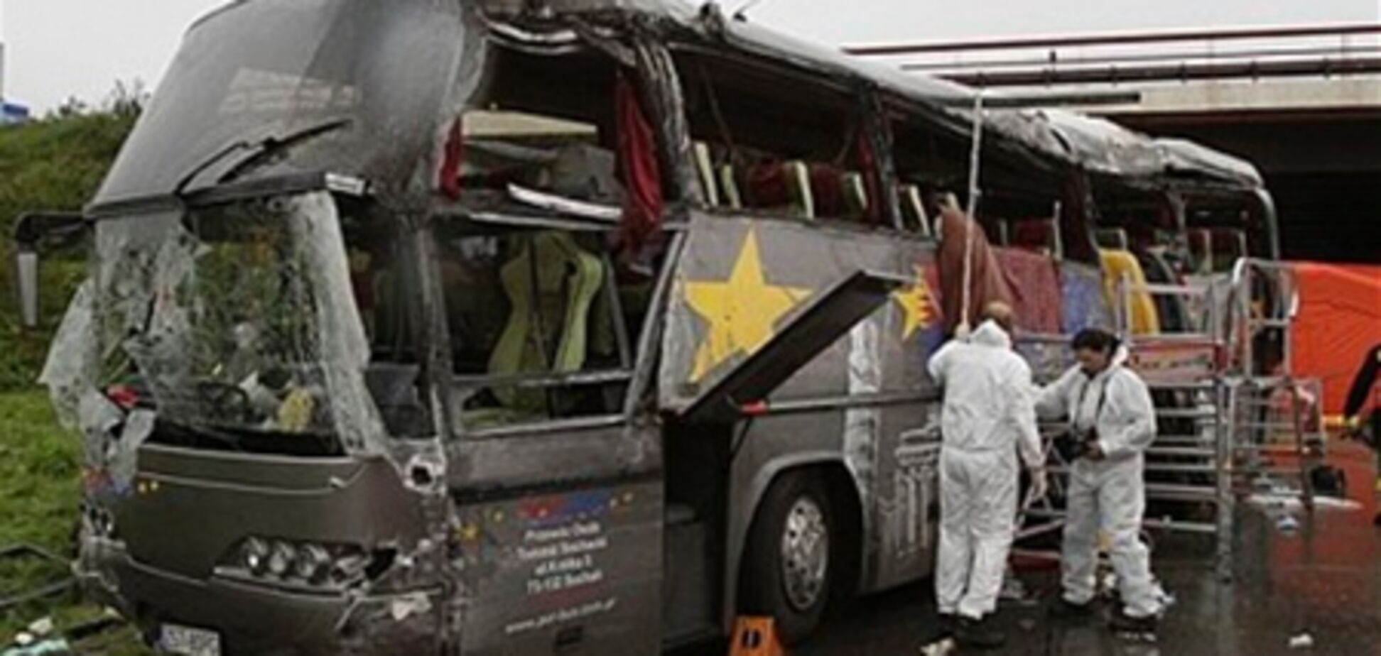 В Германии туристический автобус попал в ДТП