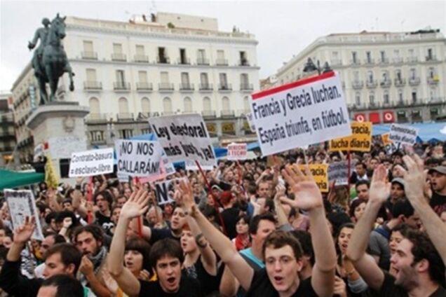 В Іспанії на вулиці вийшла більше 100 тисяч протестуючих