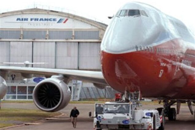 Boeing на Ле Бурже набрал заказов на 8 миллиардов долларов