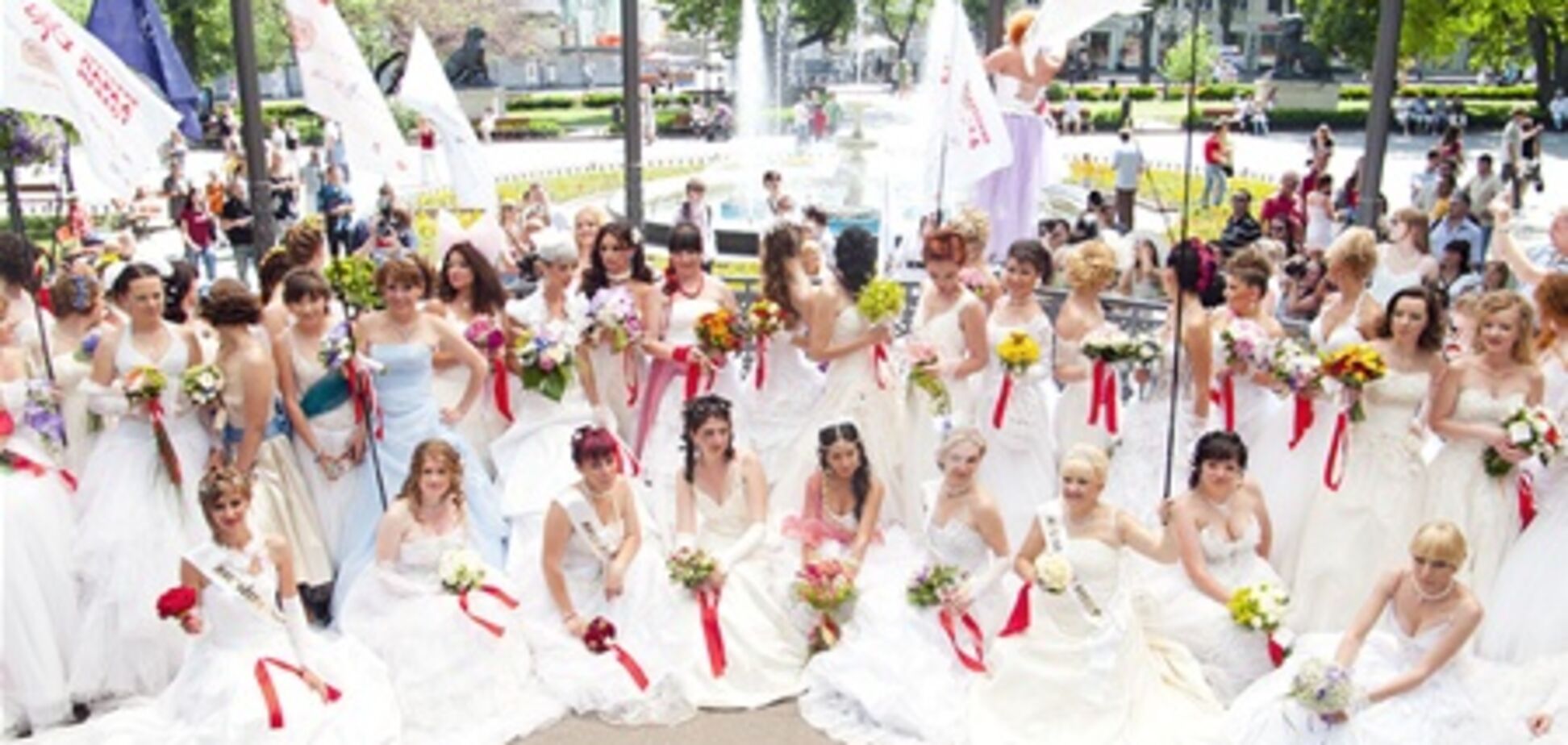26 июня Парад невест в Ужгороде