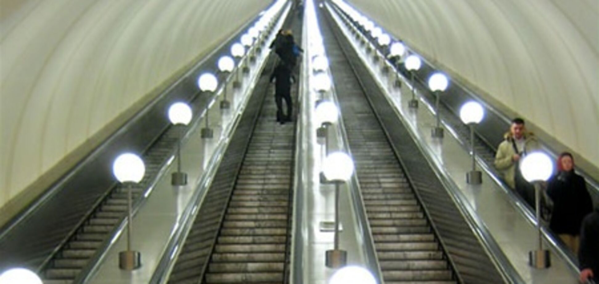 Киевский метрополитен начинает ремонт эскалаторов