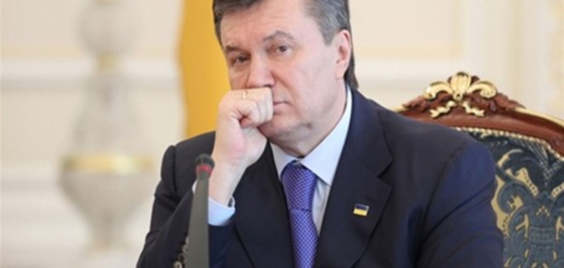 Янукович: криза в світі не закінчилася