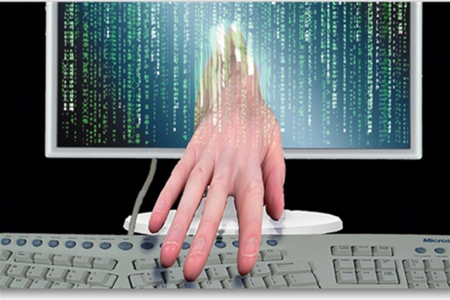 Викрито групу українських хакерів, яка зняла у світових банках 72 млн доларів