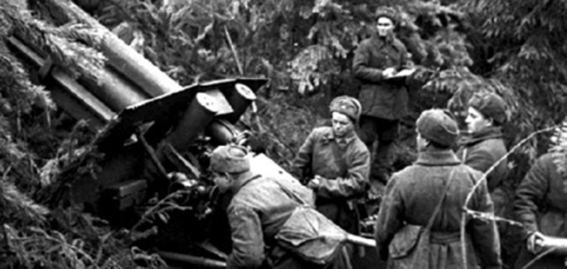 Виктор Суворов обвинил Кремль в распространении дремучего мракобесия о ВОВ