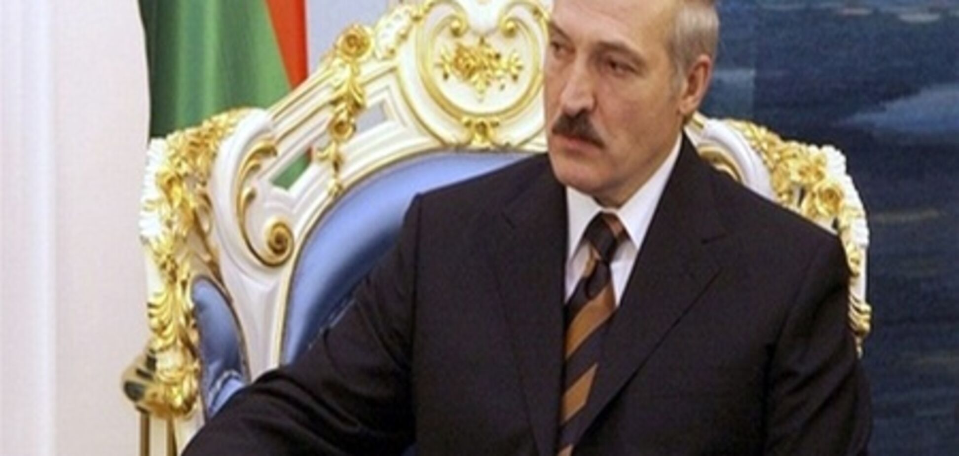 Лукашенко назвав санкції ЄС блошиними укусами