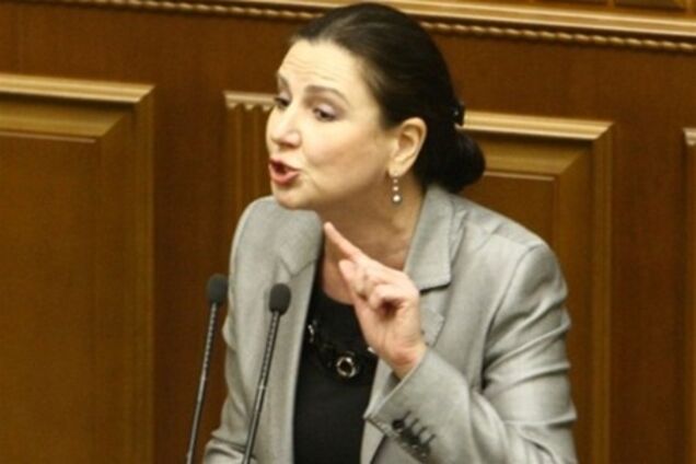 Богословська: БЮТ тисне на суд, а прихильники Тимошенко влаштували істерію