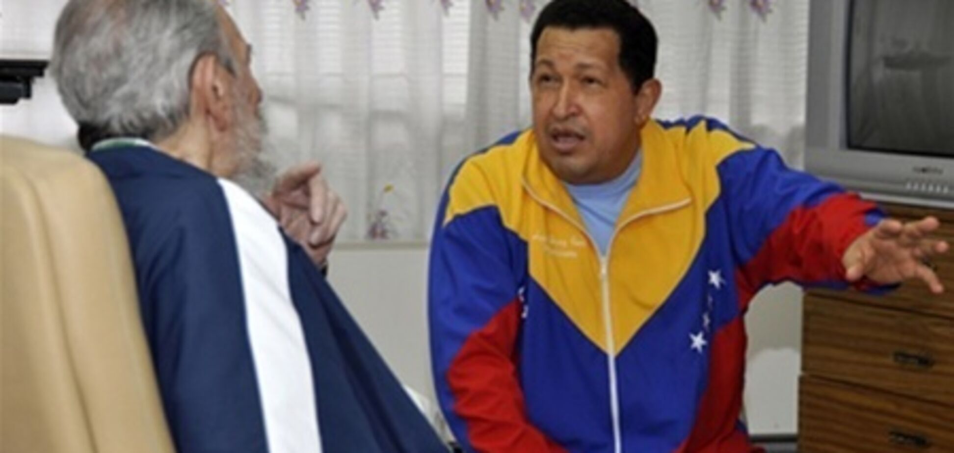 Президент Венесуэлы Чавес исчез после операции. Фото