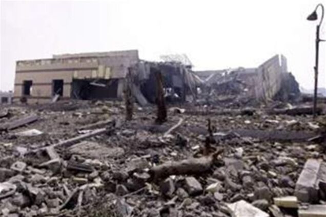 Два сильных взрыва произошли неподалеку от резиденции Каддафи