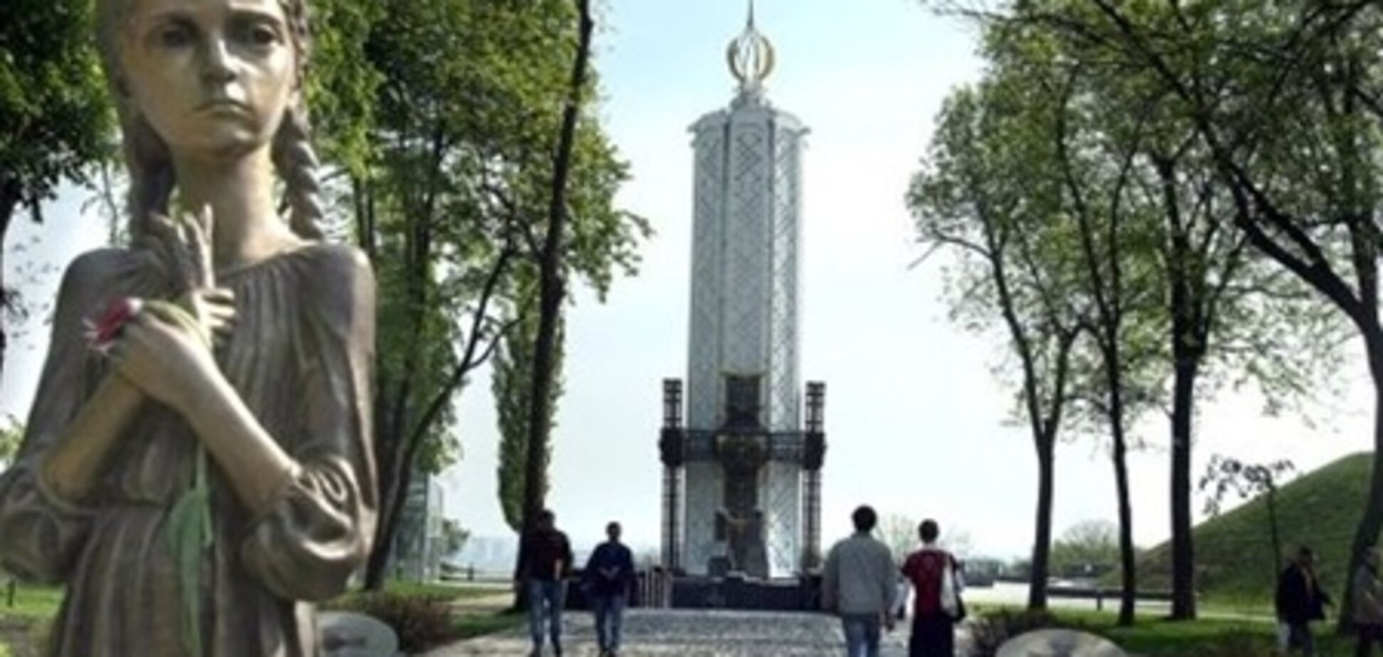 В Киеве из-за ливня затопило музей памяти жертв Голодомора