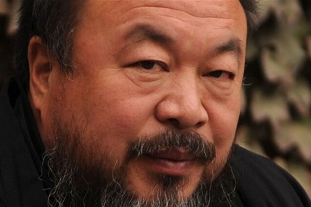 Пекин требует Ай ВэйВэя выплатить налоги и штрафы в размере $1,9 млн