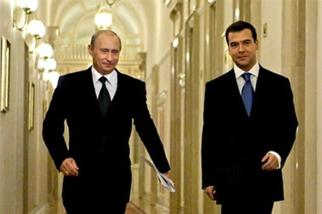 WikiLeaks: Медведев не сможет победить Путина на выборах-2012