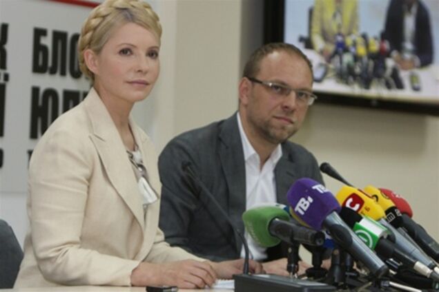 Судья дал Тимошенко 4 дня на изучение обвинительного заключения