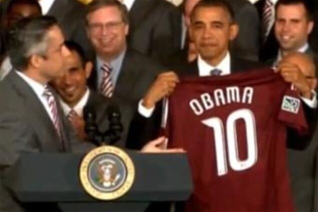 Барак Обама поставил себя на один уровень с Месси
