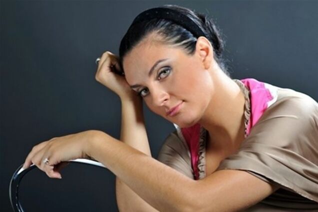 Навязчивые фанатки довели Елену Ваенгу